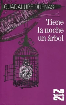 Tiene la noche un árbol