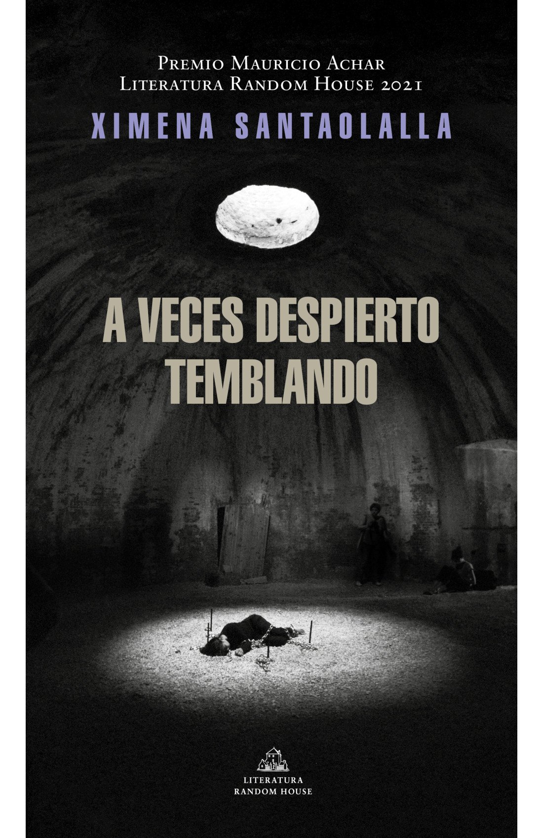 A VECES DESPIERTO TEMBLANDO